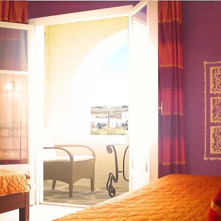 Antirides Hotel เนาซา ภายนอก รูปภาพ
