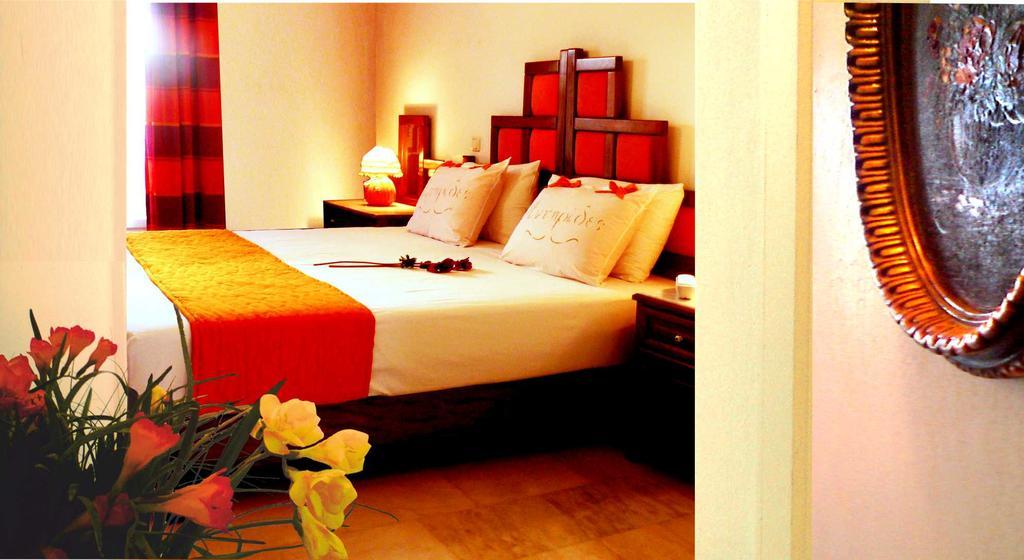 Antirides Hotel เนาซา ภายนอก รูปภาพ