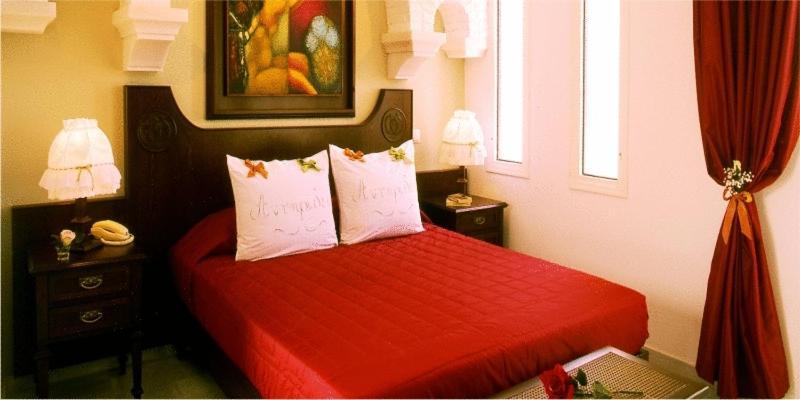 Antirides Hotel เนาซา ภายนอก รูปภาพ